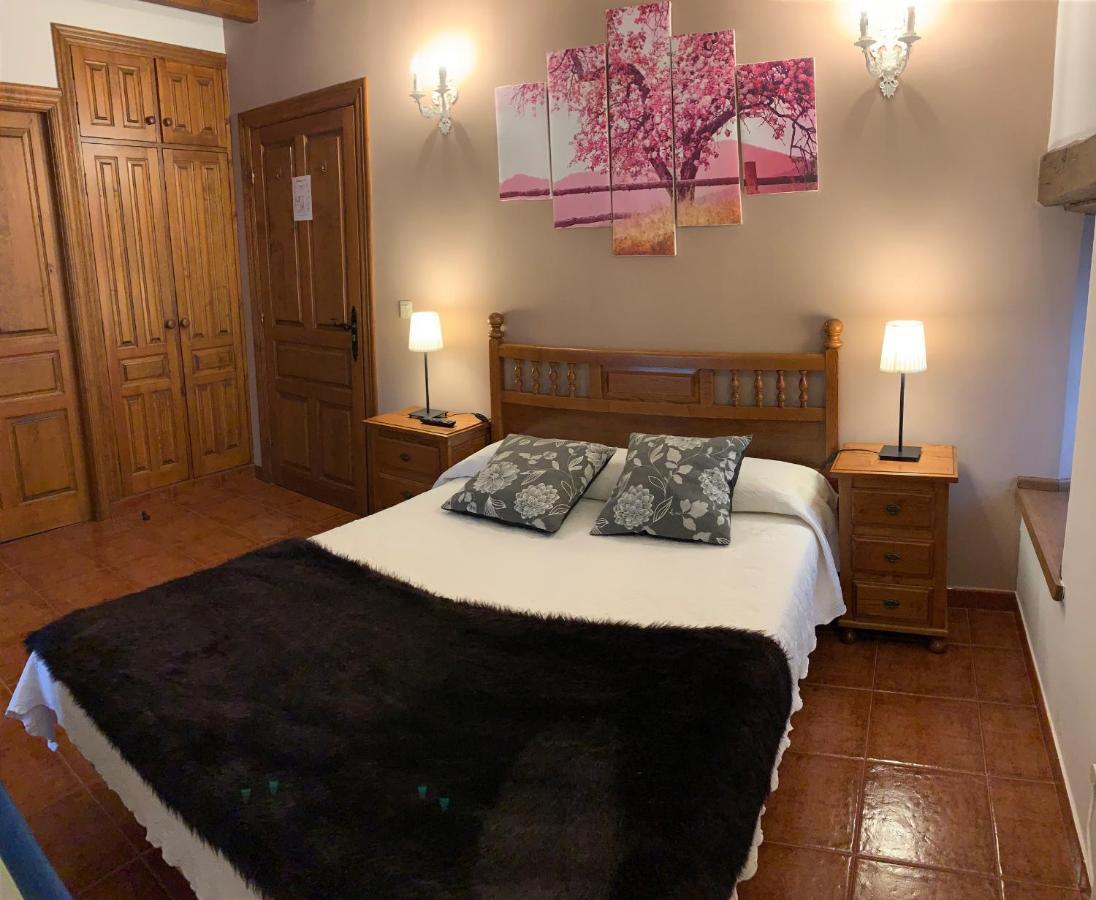 Hotel La De 2*